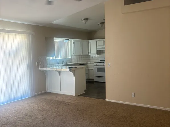 21141 Wisteria St, Apple Valley, CA 92308