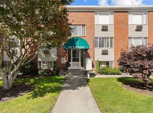 53 Urban Ave APT 2B, North Providence, RI 02904