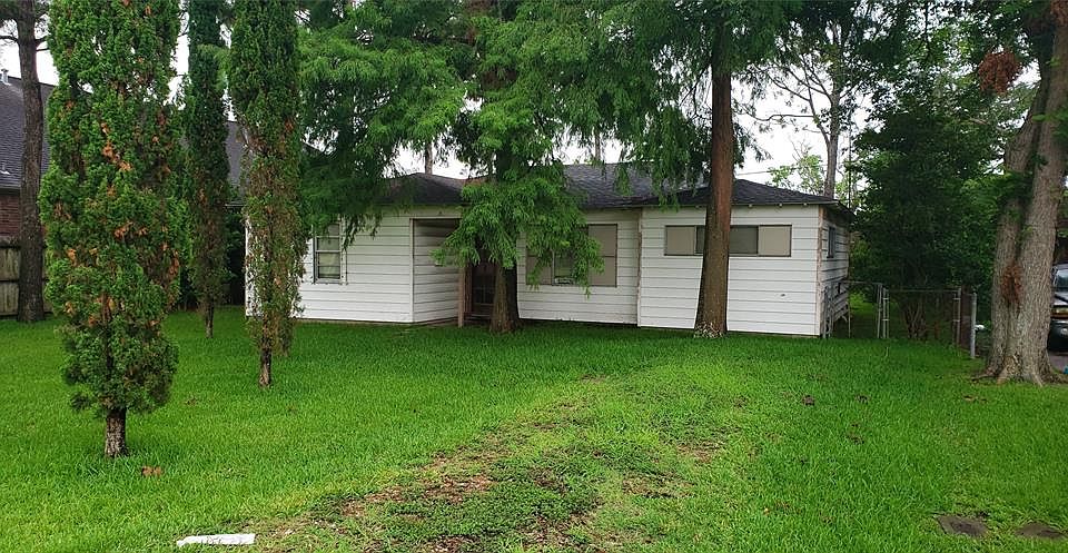 1st image of 7438 W Temperance Ln