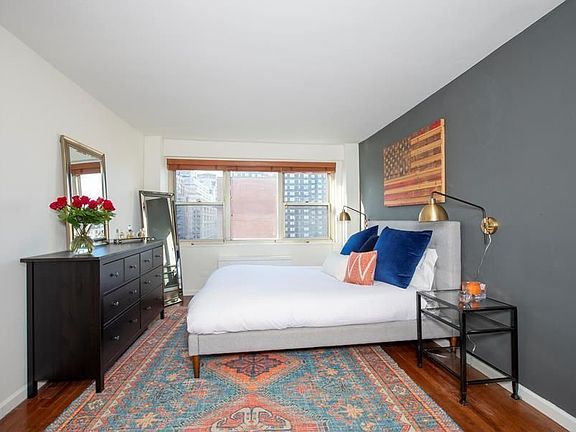 5th image of 245 E 87th St APT 17G