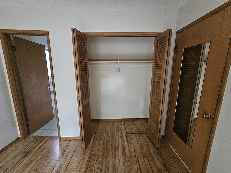690 SW 130th Ave — Photo 24