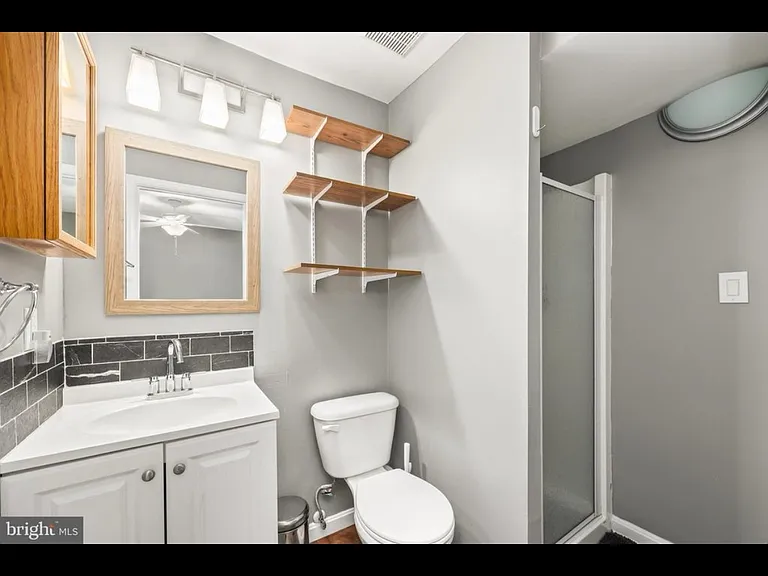 36 Dorothy Ln — Photo 10