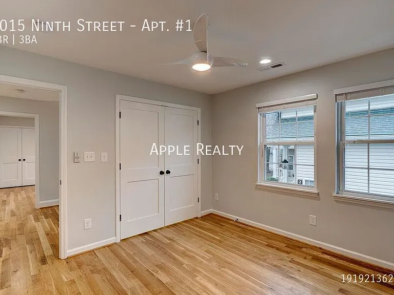 1015 9th St #1 — Photo 16
