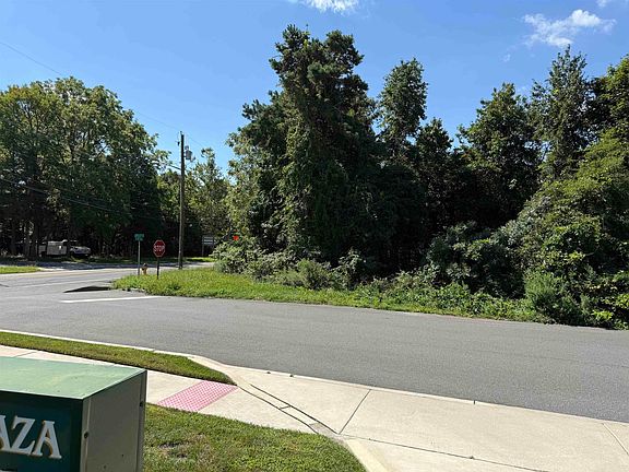 5th image of New Rd