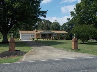 1424 Tot Dellinger Rd, Cherryville, NC 28021