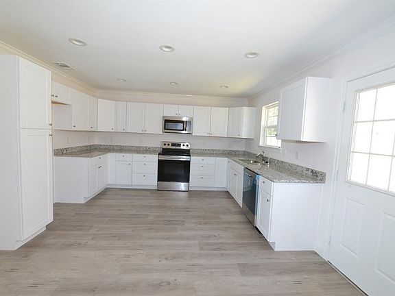 4th image of 507 N Getzendaner Ave