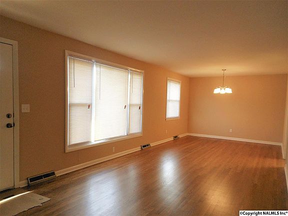 3rd image of 7103 Chadwell Rd SW