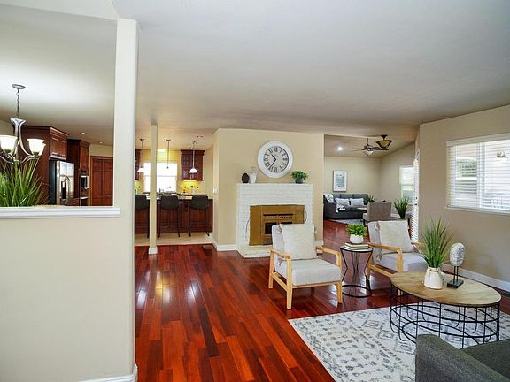 3rd image of 3324-3324 Deodar St