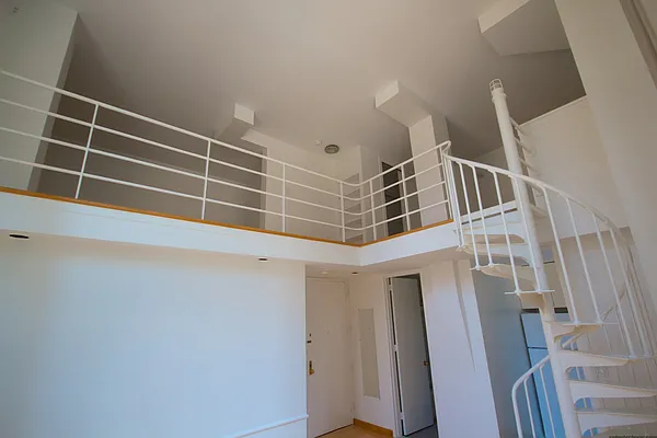 Rented by Kimiko Matsumoto, LREB | media 5