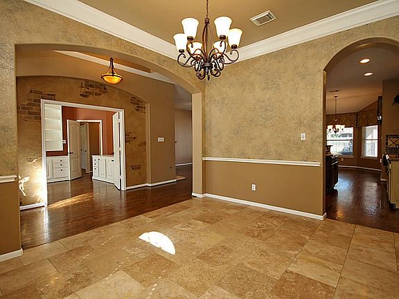 5th image of 6217 Jordan Dr