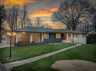 1009 Westridge Rd, Greensboro, NC 27410