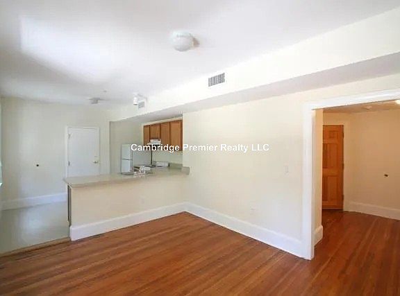 4th image of 881 Mass Ave APT 42
