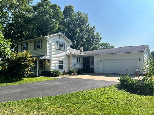 12053 Green Beaver Rd, Salem, OH 44460