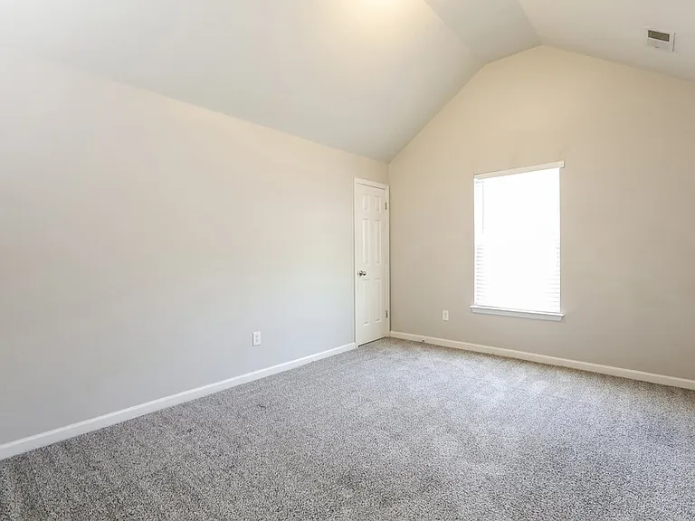 3112 Berthas Overlook — Photo 14