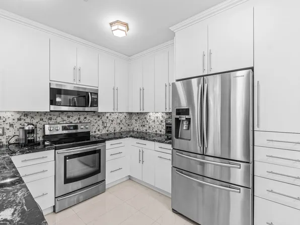 16898 Isle Of Palms Drive #D, Delray Beach, FL 33484