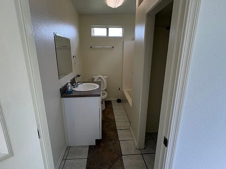 53 E Palai St — Photo 24