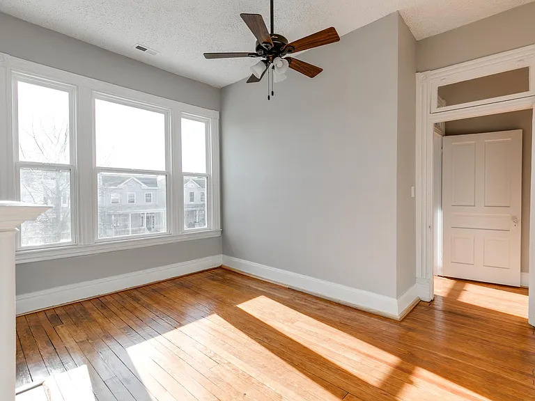 704 Chimborazo Blvd #2 — Photo 4