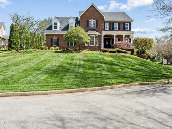 131 Olde Towne Dr, Jonesborough, TN 37659