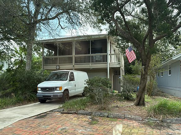 2nd image of 213 B St