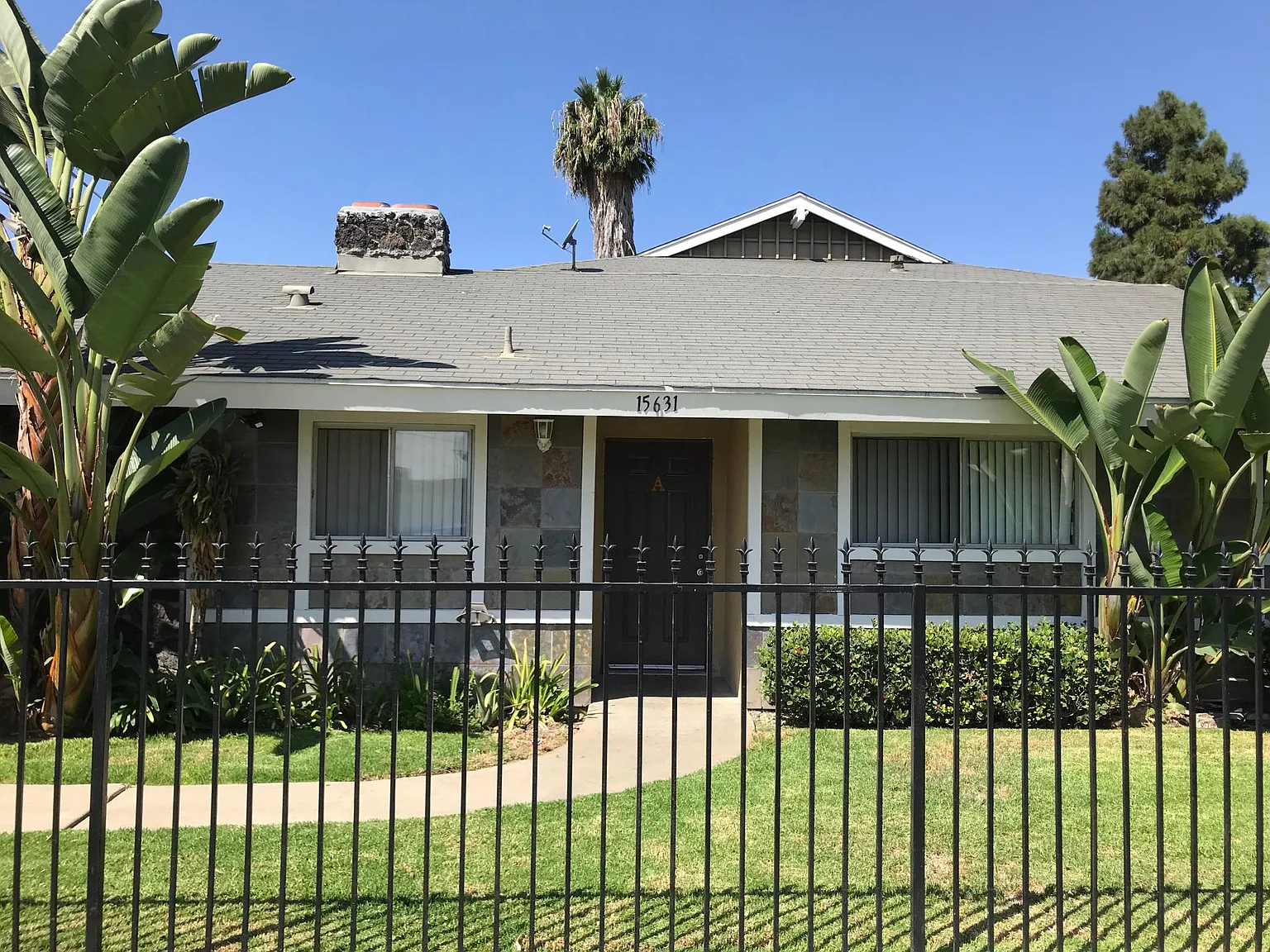 15641 Tustin Village Way — Photo 1