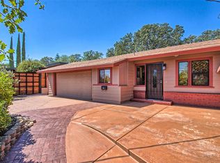 1196 Almond Ave, Redding, CA 96001