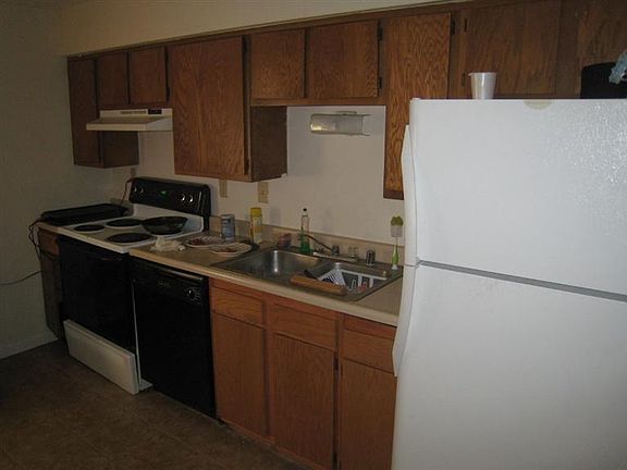 2nd image of 6849 Highridge Ave