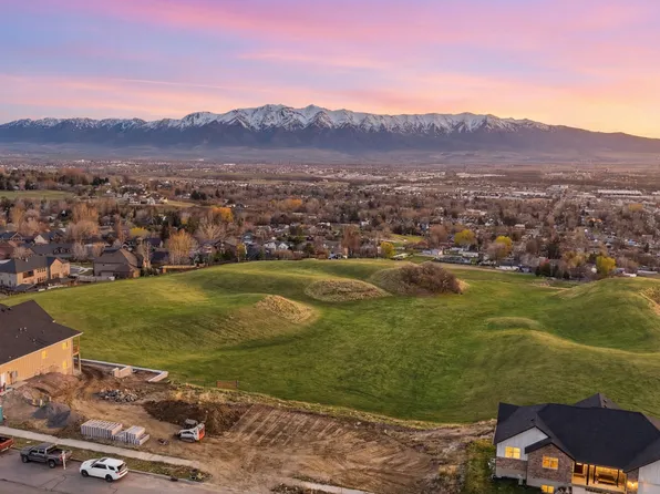 129 N Sherwood Dr, Providence, UT 84332