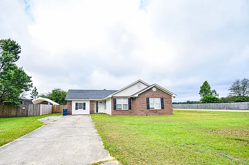 411 Northwoods Dr Photo 1