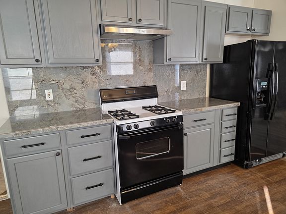 4th image of 1305 Muskrat Ln