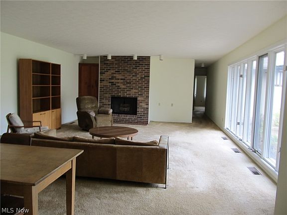 2nd image of 21398 Timber Oak Ct