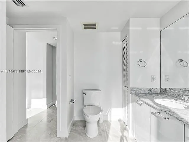 951 Brickell Ave #2610 — Photo 9