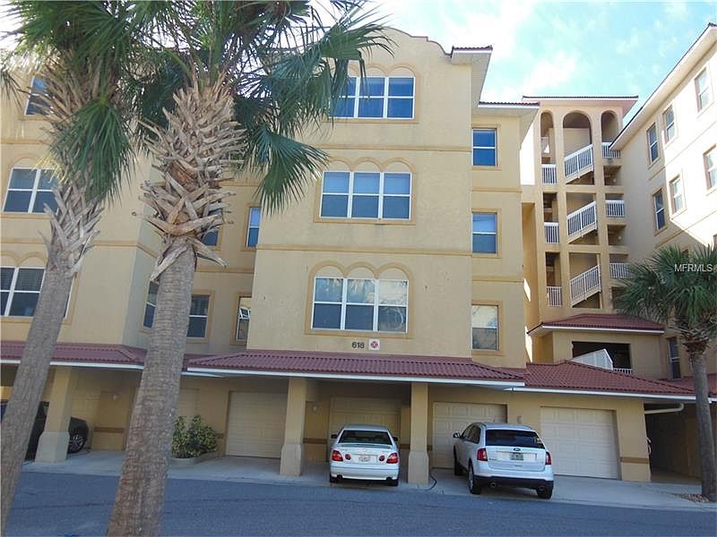 1st image of 618 Wells Ct Unit 302
