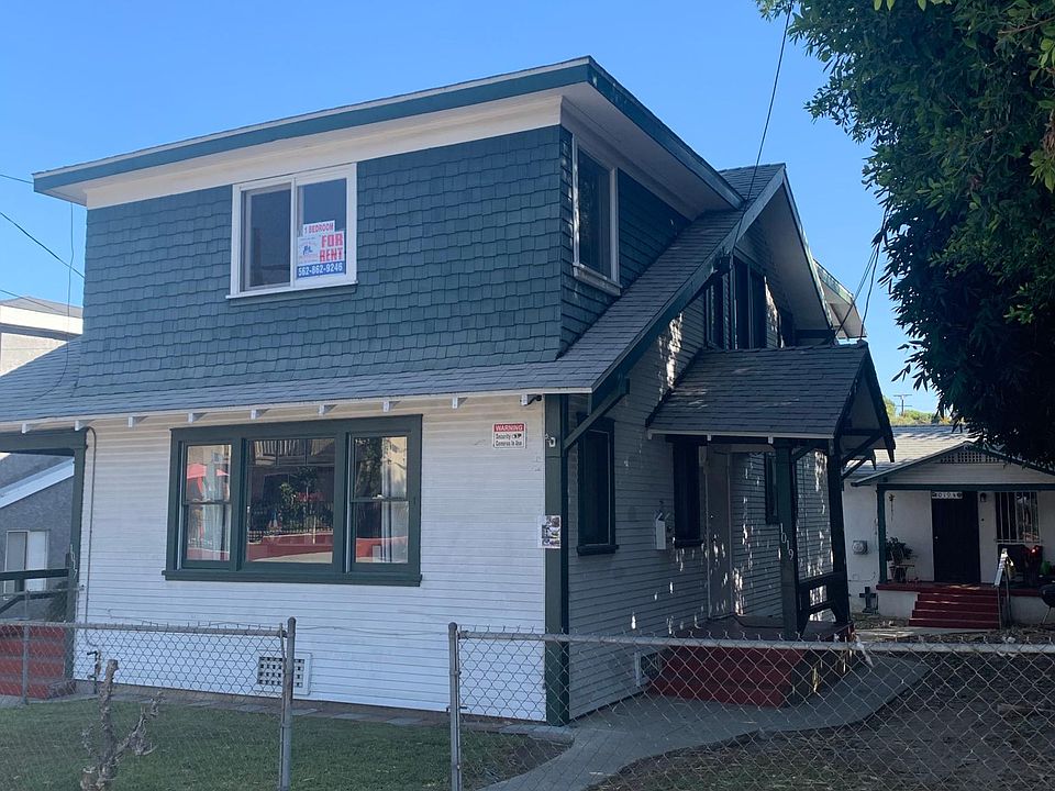 Front of property. View of rental (2nd floor)