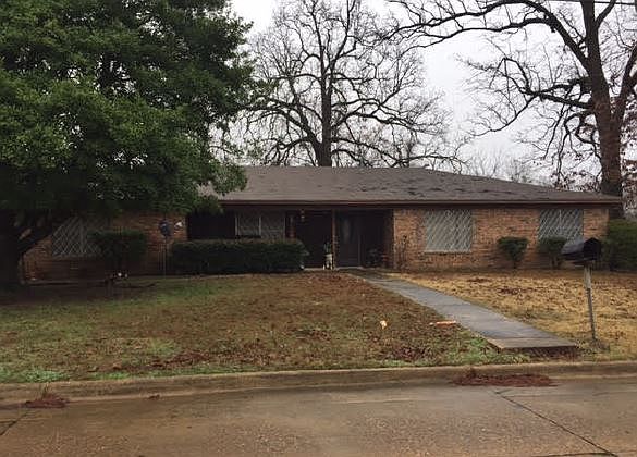 1st image of 3810 Sanderson Ln