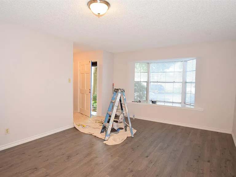 14239 Misty Meadow Ln — Photo 3