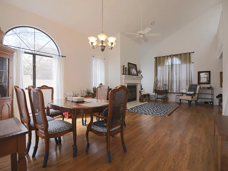 6216 Academy Ridge Ct NE — Photo 4