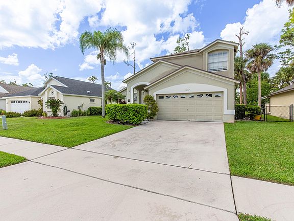 2nd image of 15157 Oak Chase Court