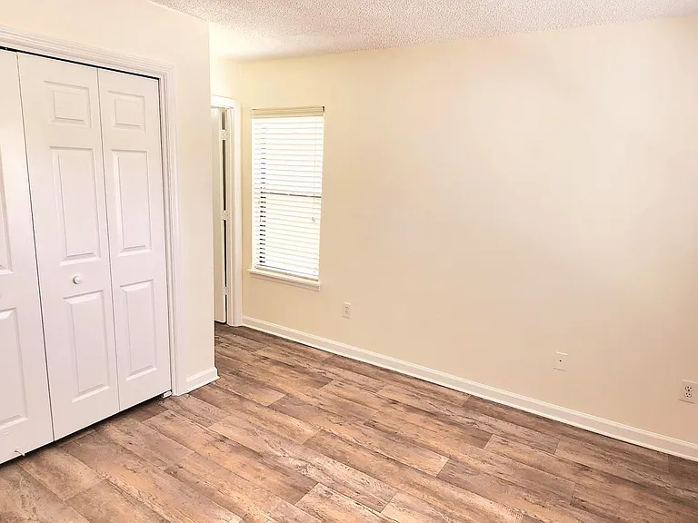 11901 4th St N #5112 — Photo 30