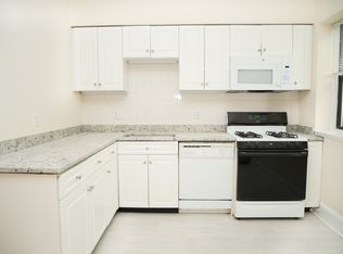 7 Naples Rd #2, Brookline, MA 02446