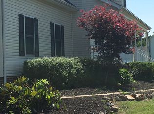 541 Range Dr, Gerrardstown, WV 25420