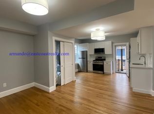 76 Beacon St #2, Somerville, MA 02143