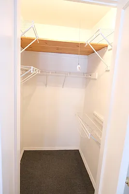 Sold by Agranoff Real Estate | media 14