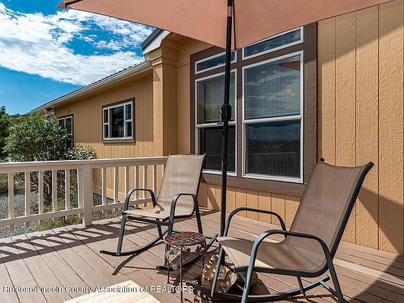 3rd image of 213 Annie Oakley Ct