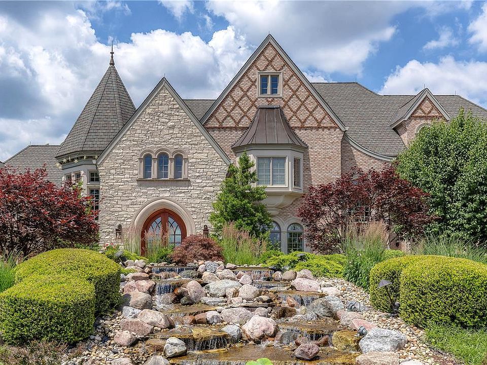 58 Pacland Estates Dr, Chesterfield, MO 63005 Zillow