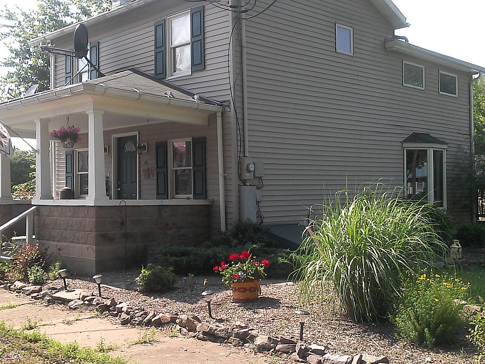 1st image of 117 E Mechanic St