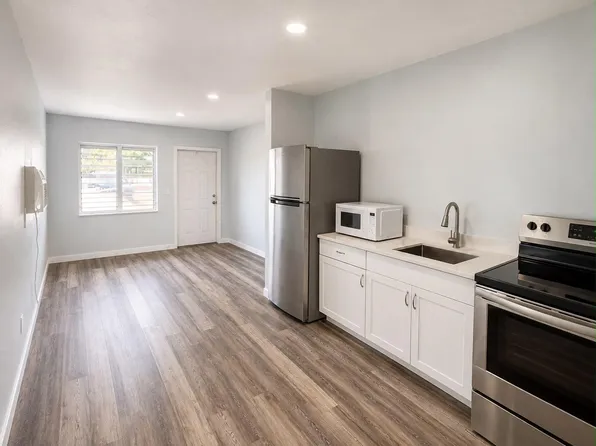 525 NW 5th St APT 1, Hallandale, FL 33009