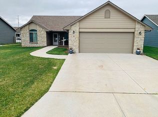 651 E Allison Dr, Cheney, KS 67025