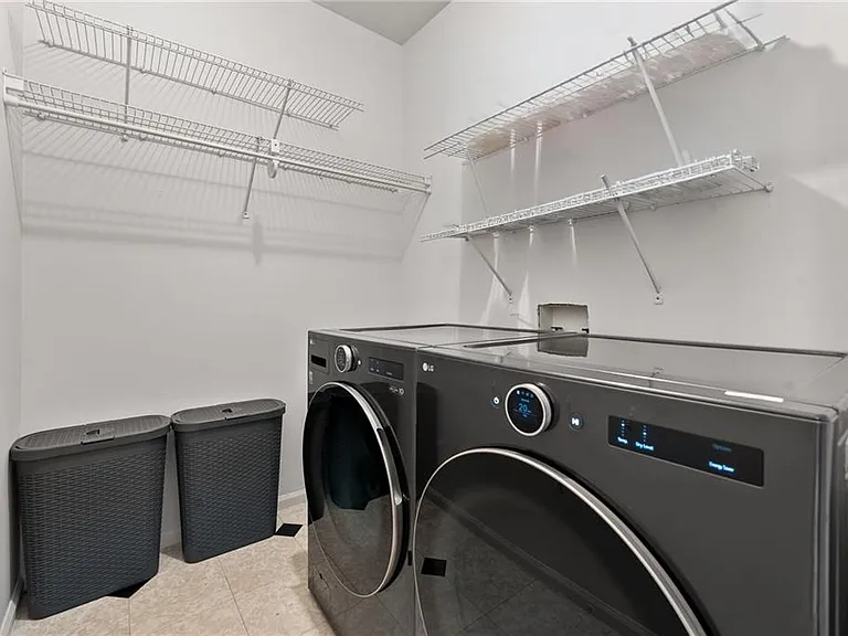 3795 Preakness Ln — Photo 25