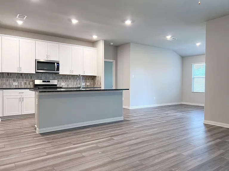 1204 Blue Ridge Pl — Photo 10