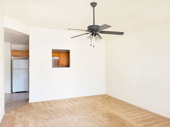 2nd image of 1300 Cinch Dr APT B